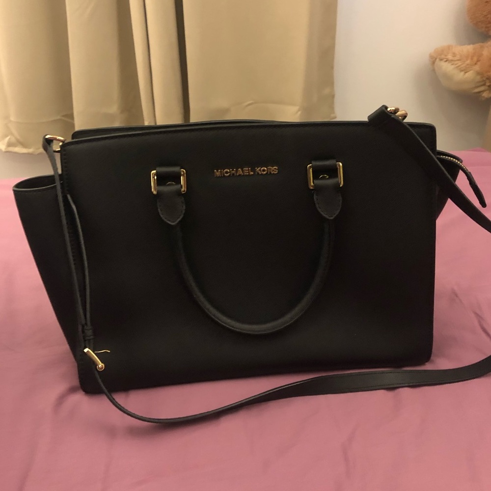 Michael Kors Selma Bag (Large)